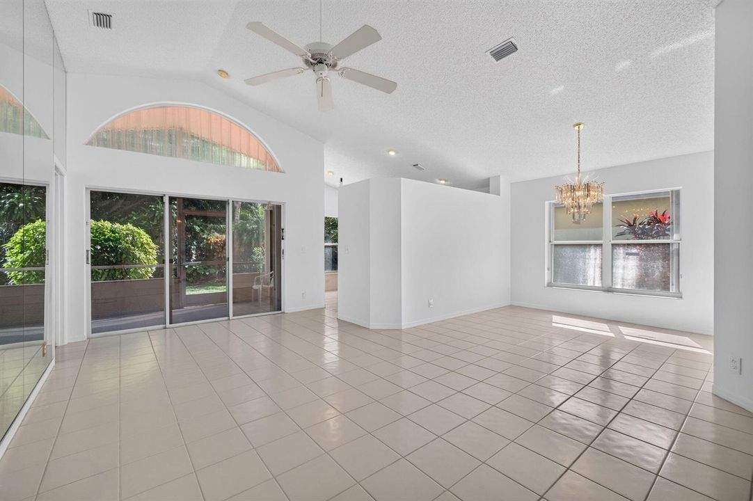 8-web-or-mls-5P1A4495