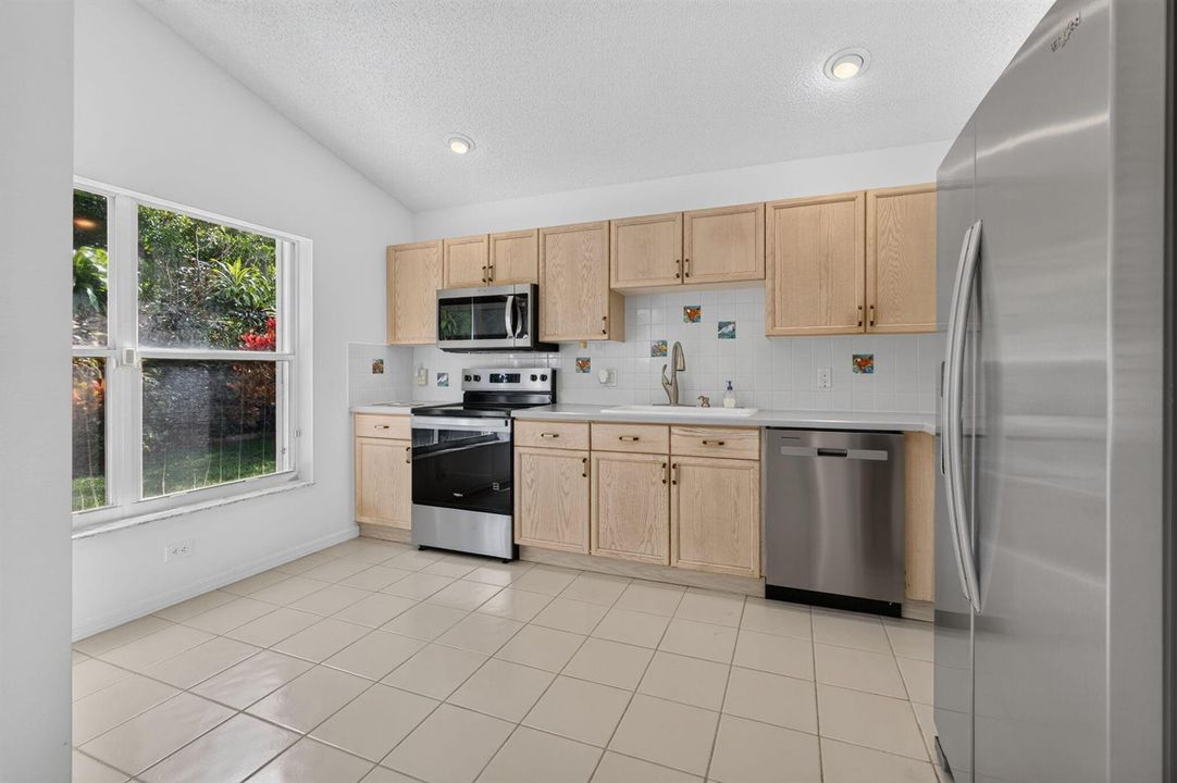 12-web-or-mls-5P1A4530