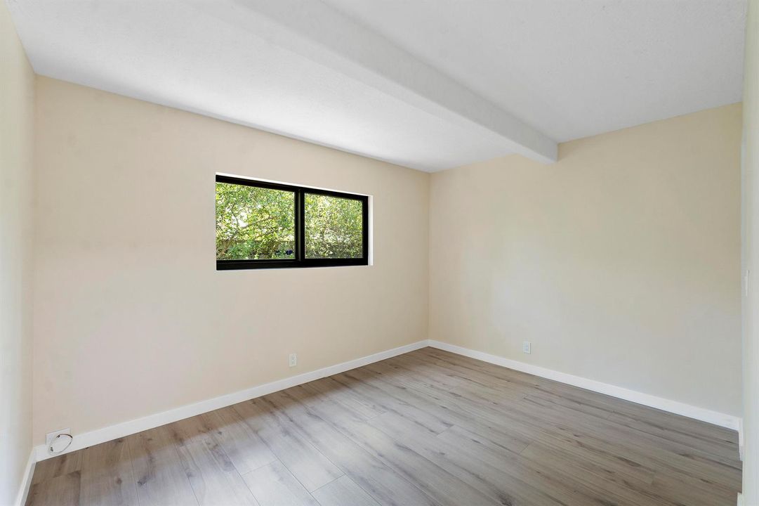 1325 S Flagler Ave U104_015