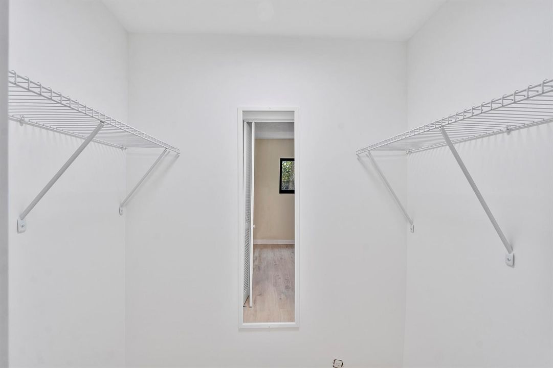 1325 S Flagler Ave U104_013