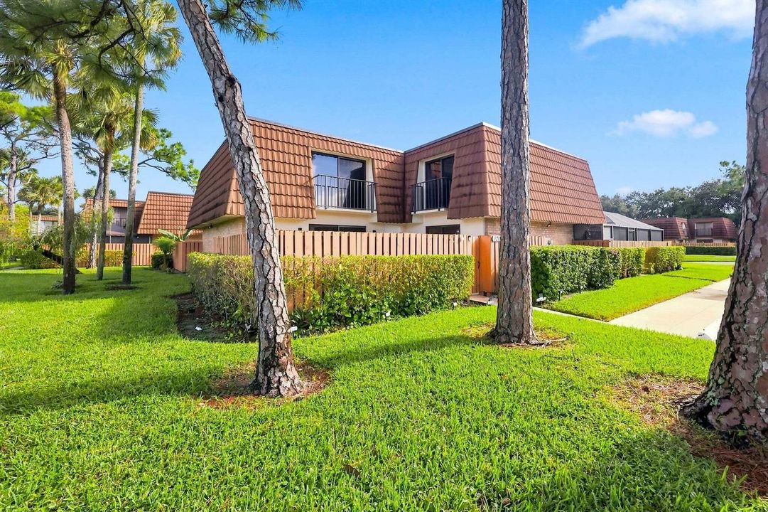 120 Heritage Way