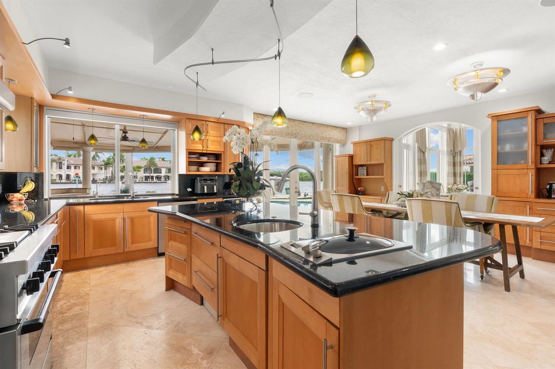 34-web-or-mls-2200 Intracoastal Dr Fort