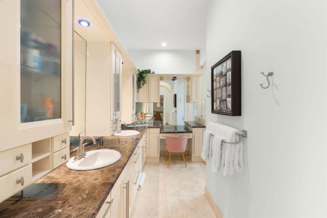 59-web-or-mls-2200 Intracoastal Dr Fort