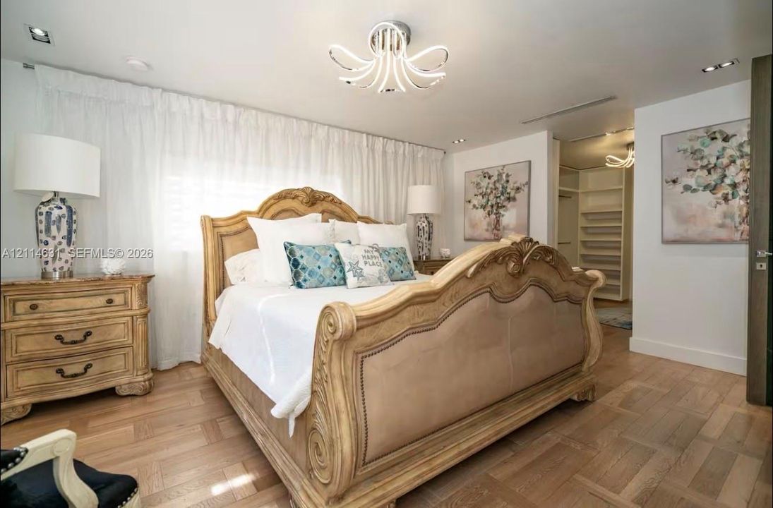 For Rent: $7,500 (3 beds, 2 baths, 2071 Square Feet)
