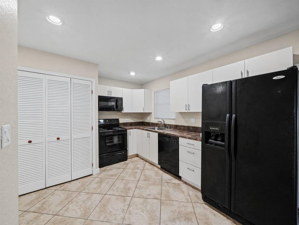 7A Kitchen (2)