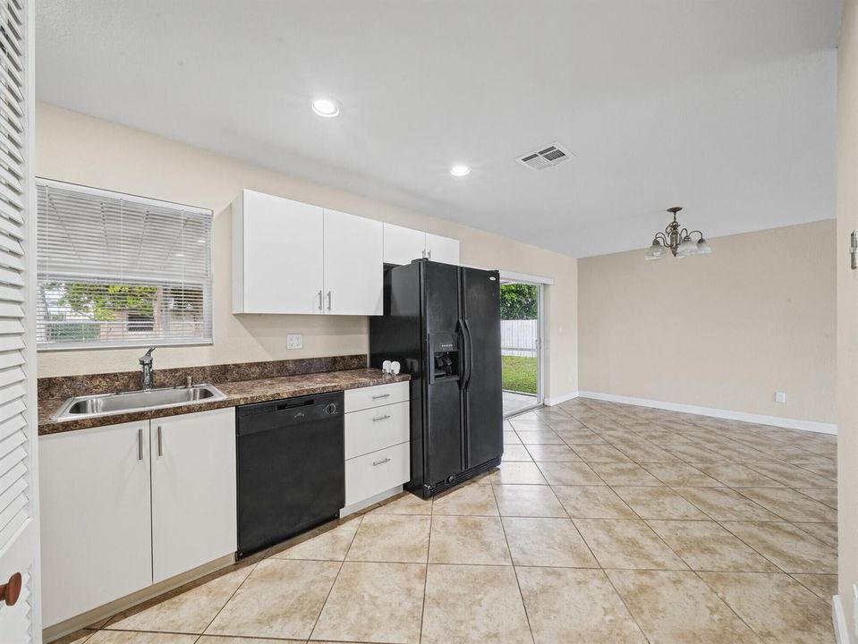 10 Kitchen