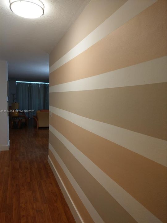 В аренду: $2,300 (1 спален, 1 ванн, 1016 Квадратных фут)