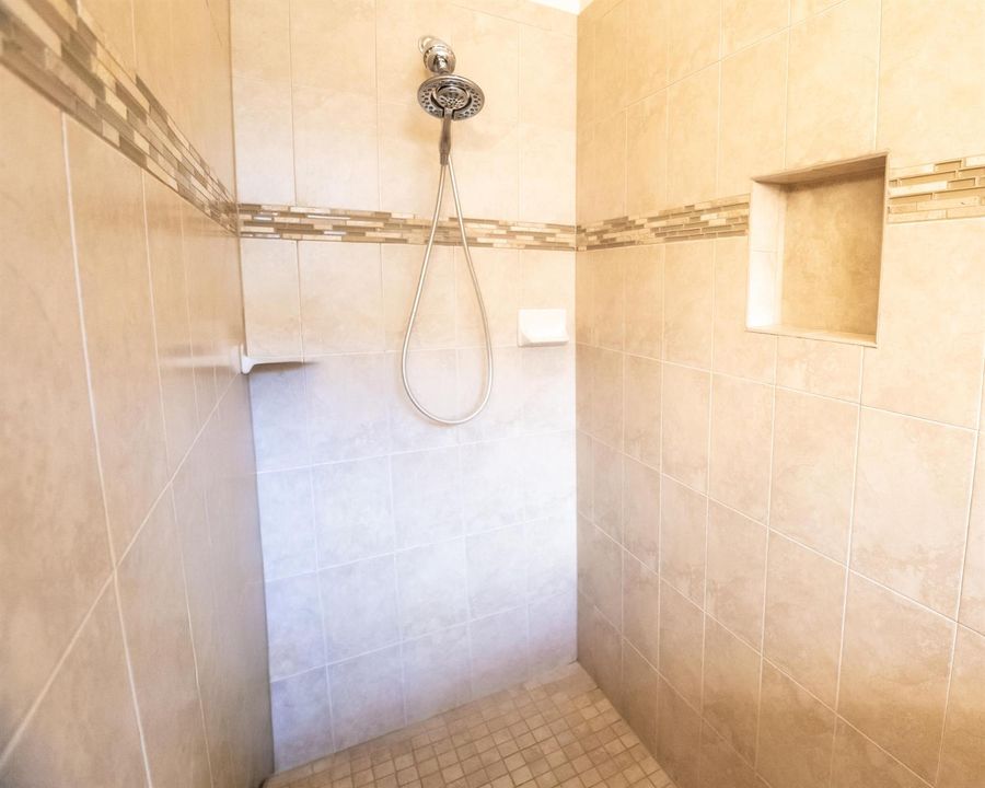 MAster Shower
