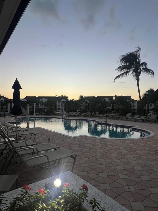 POOL