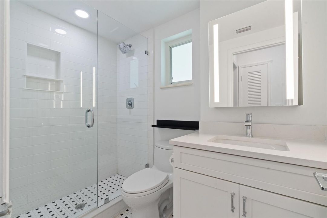 1029 Langer Way #4
