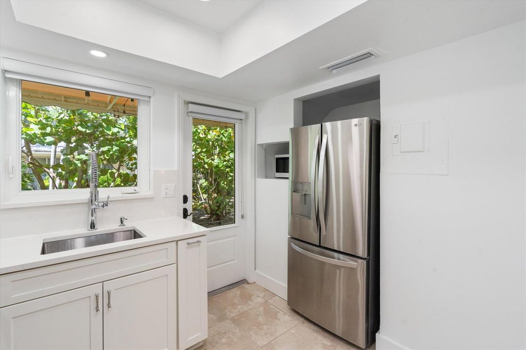 1029 Langer Way #4