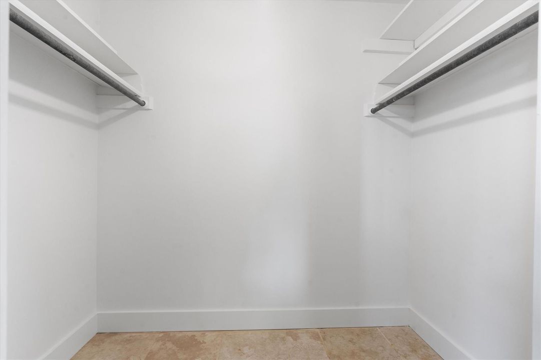1029 Langer Way #4