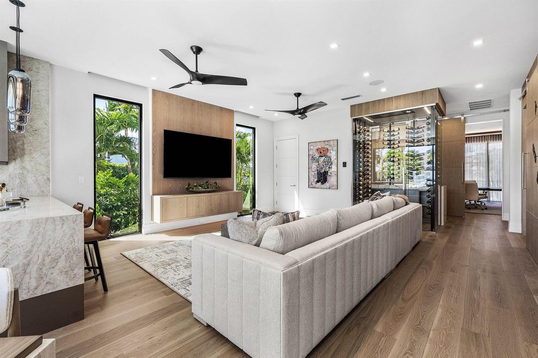 028-590PhillipsDrive-BocaRaton-FL-33432-