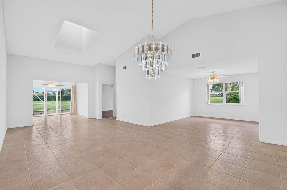Dining Living Den