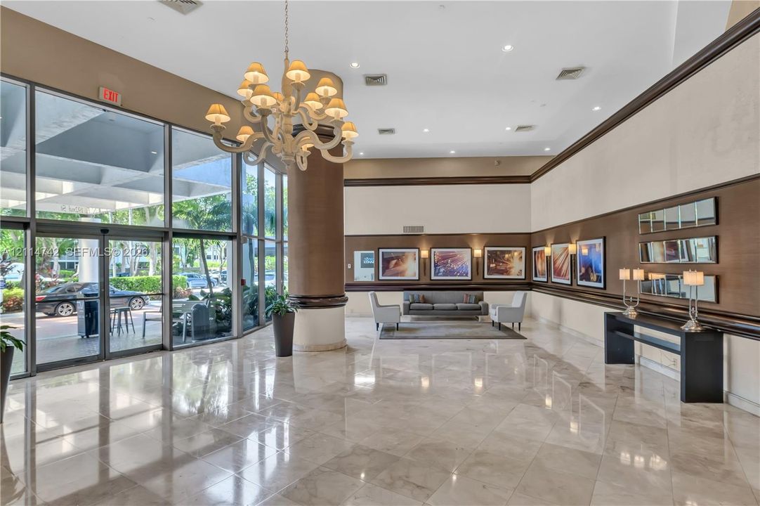 В аренду: $3,395 (2 спален, 2 ванн, 1361 Квадратных фут)