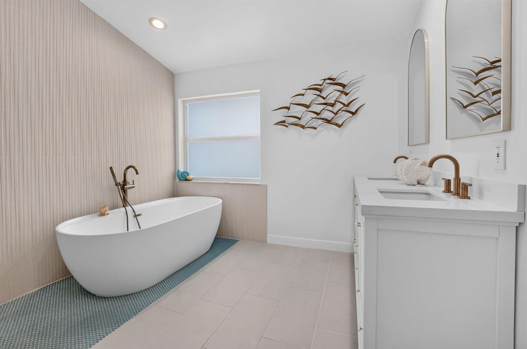 Owners Bath