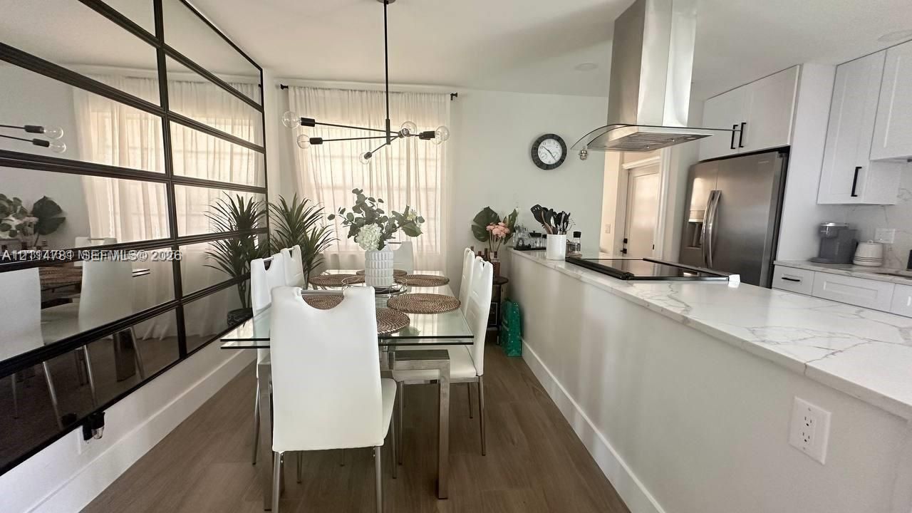 En Renta: $5,500 (3 camas, 2 baños, 1366 Pies cuadrados)