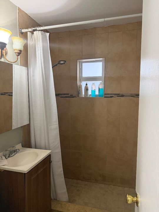 Main Bath