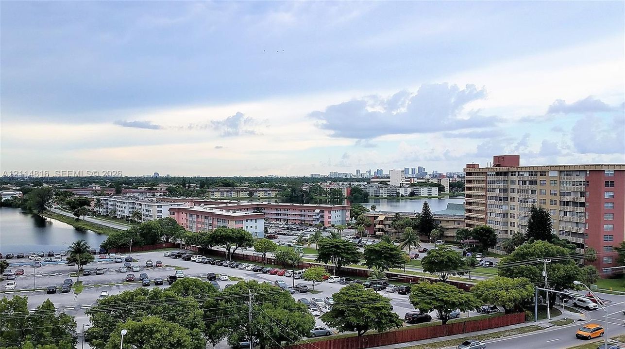 В аренду: $1,725 (1 спален, 1 ванн, 825 Квадратных фут)