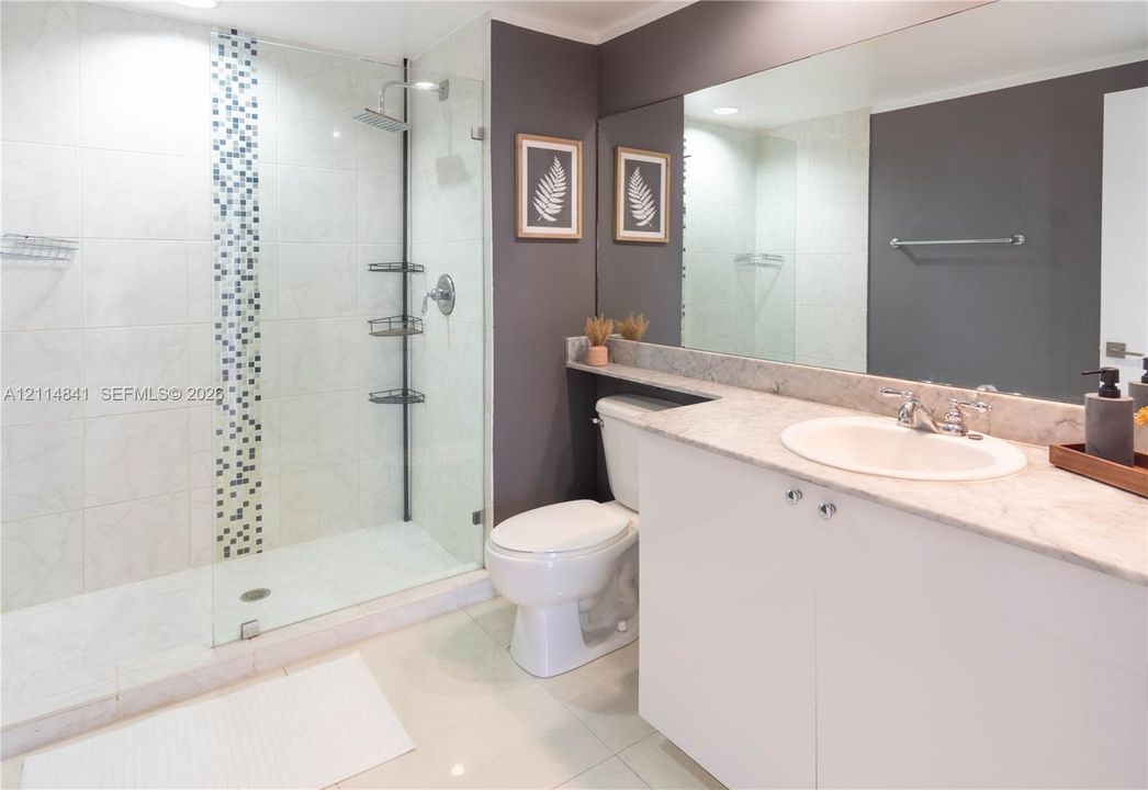 В аренду: $4,000 (3 спален, 2 ванн, 1363 Квадратных фут)
