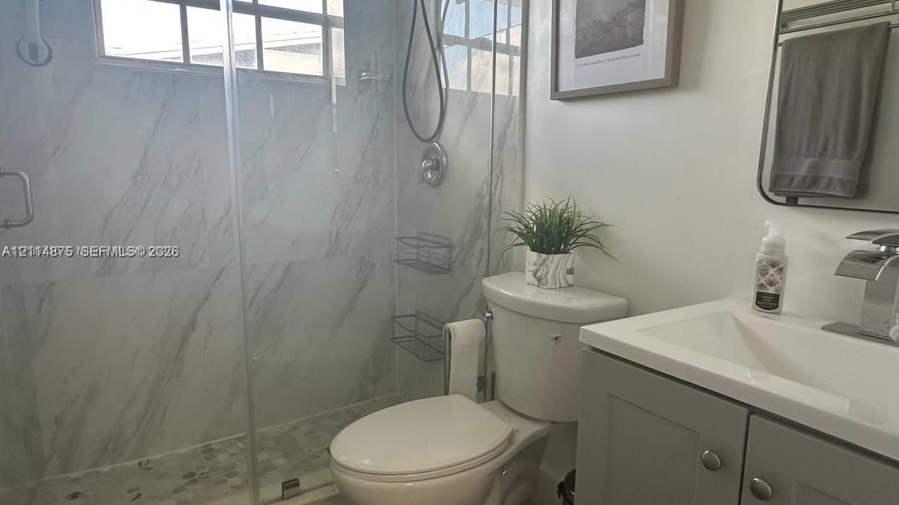 В аренду: $6,500 (3 спален, 2 ванн, 1366 Квадратных фут)