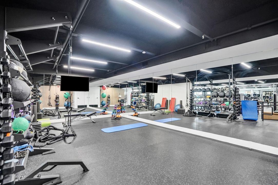 144-Gym-DSC08244 (2)