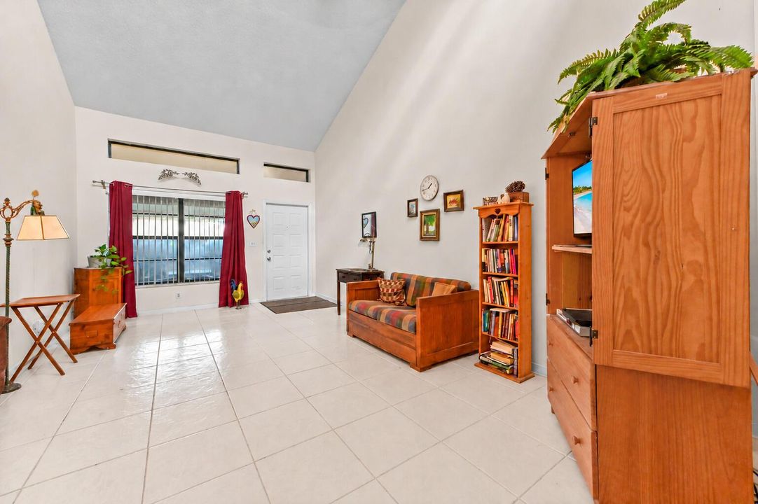 07_Living_room_alternate_EDITED