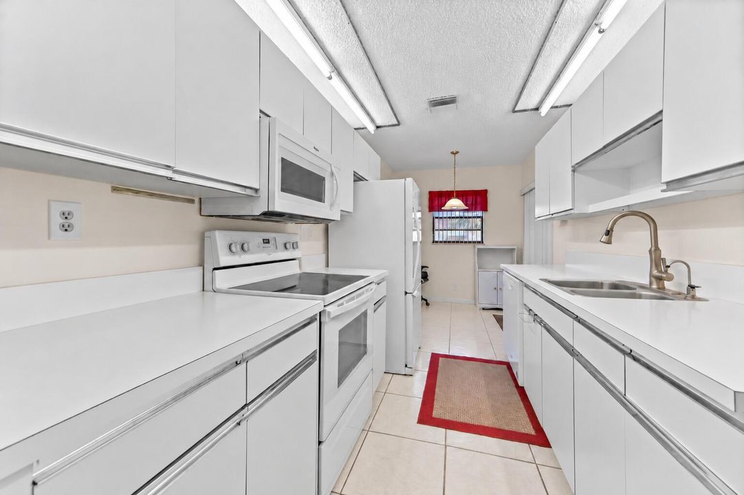 03_Kitchen_EDITED