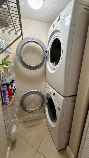 Laundry Room Closet