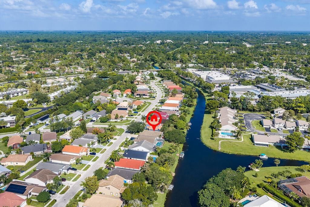 740lakewellingtondrwellington-15