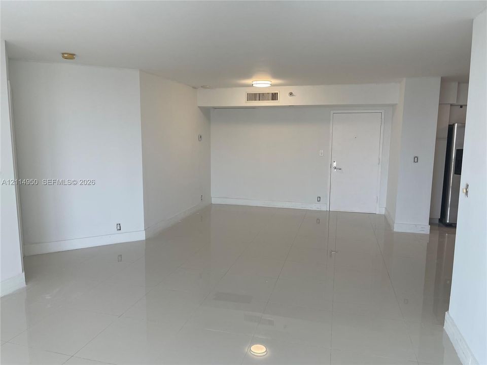 В аренду: $3,500 (2 спален, 2 ванн, 1181 Квадратных фут)