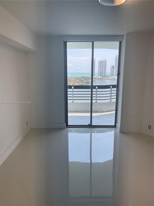 В аренду: $3,500 (2 спален, 2 ванн, 1181 Квадратных фут)
