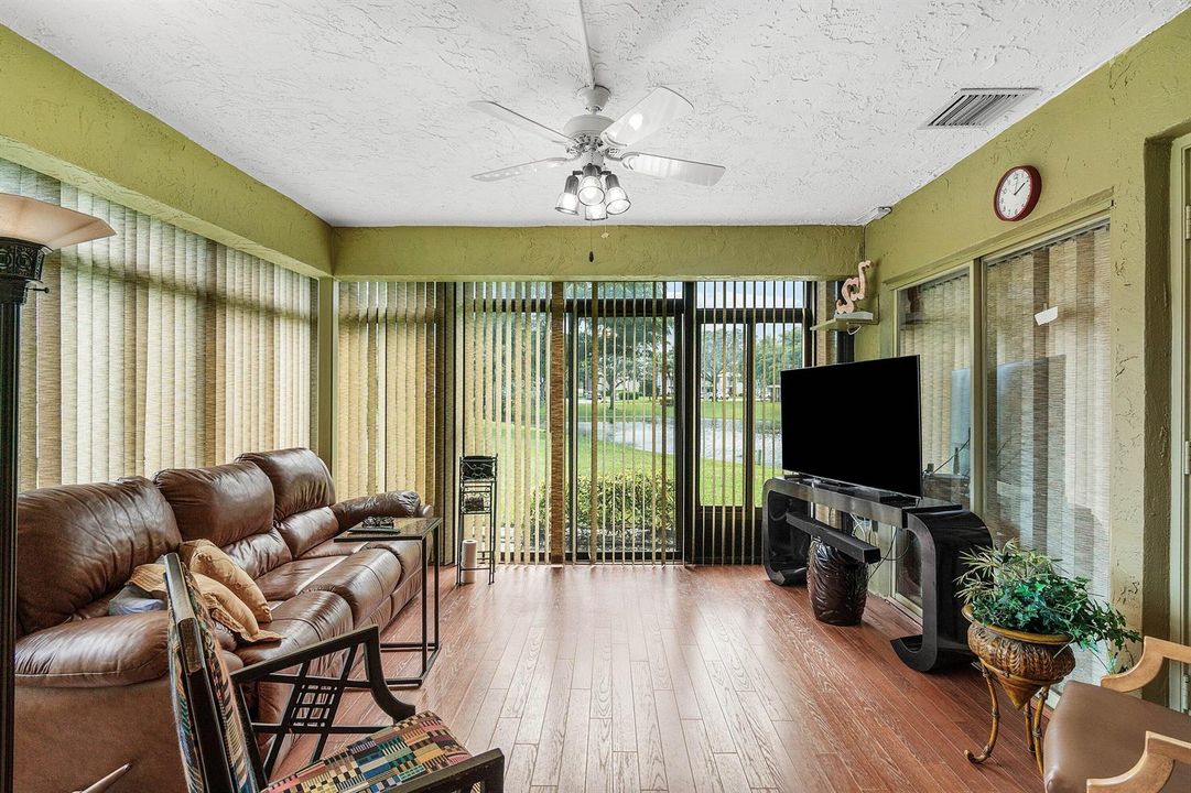 den/3rd bedroom