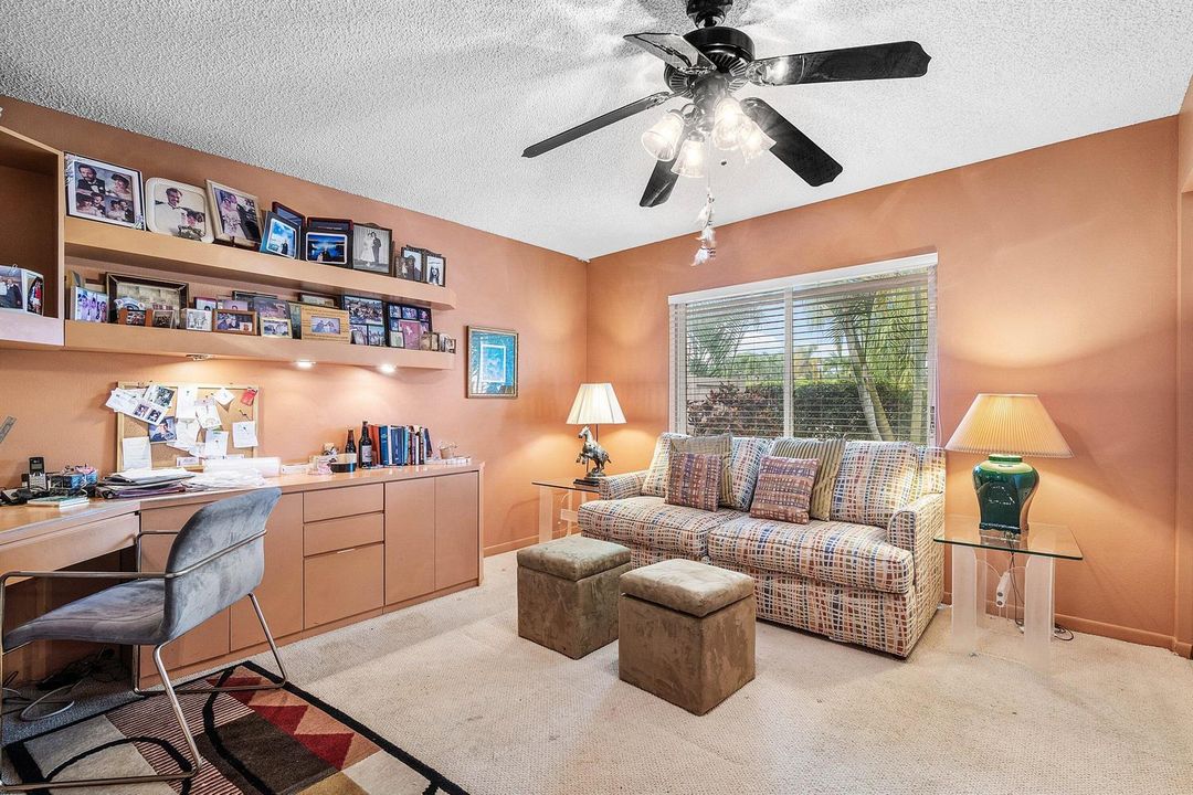 guest room/ office