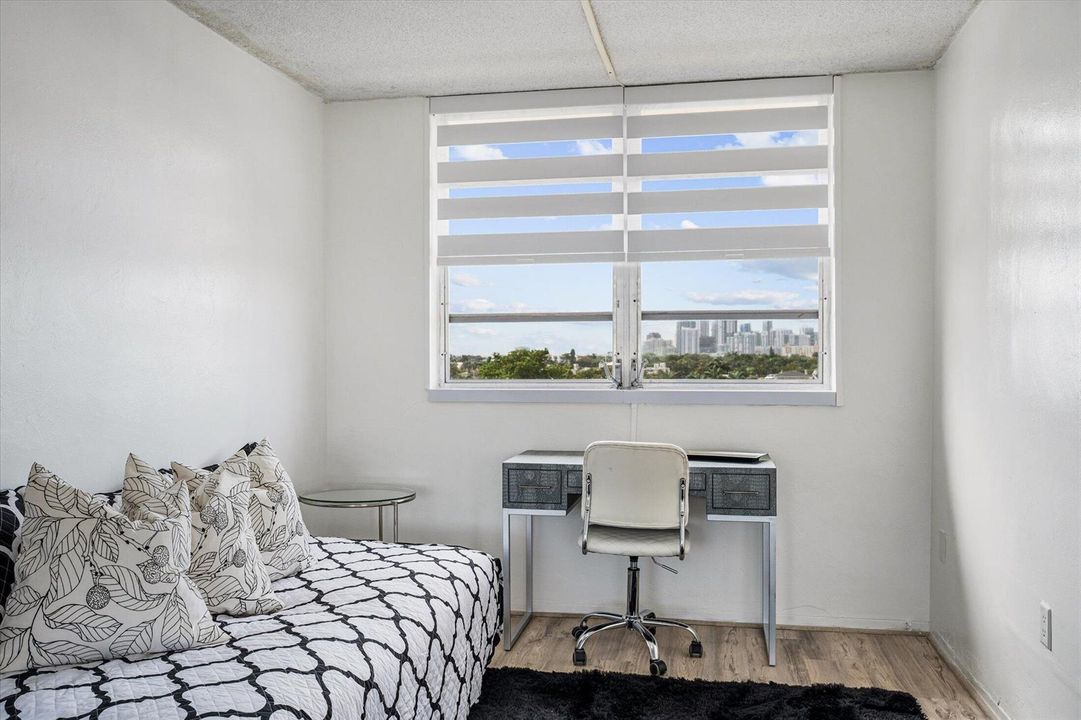 11-2400 NE 9th St #604, Fort Lauderdale-
