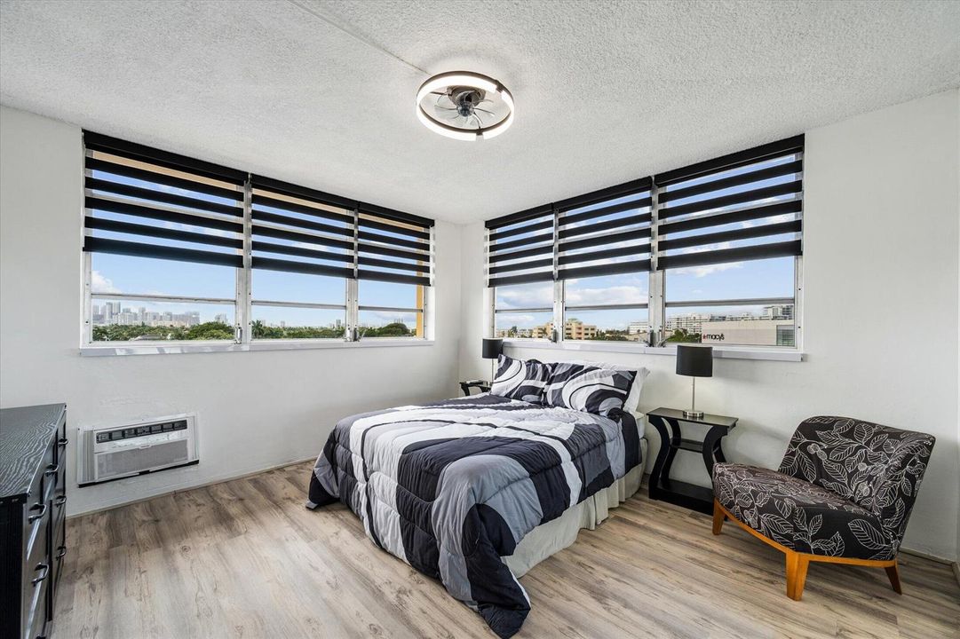 13-2400 NE 9th St #604, Fort Lauderdale-