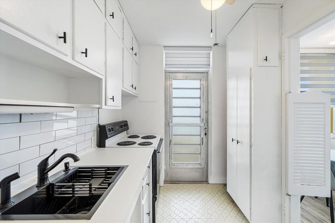 08-2400 NE 9th St #604, Fort Lauderdale-