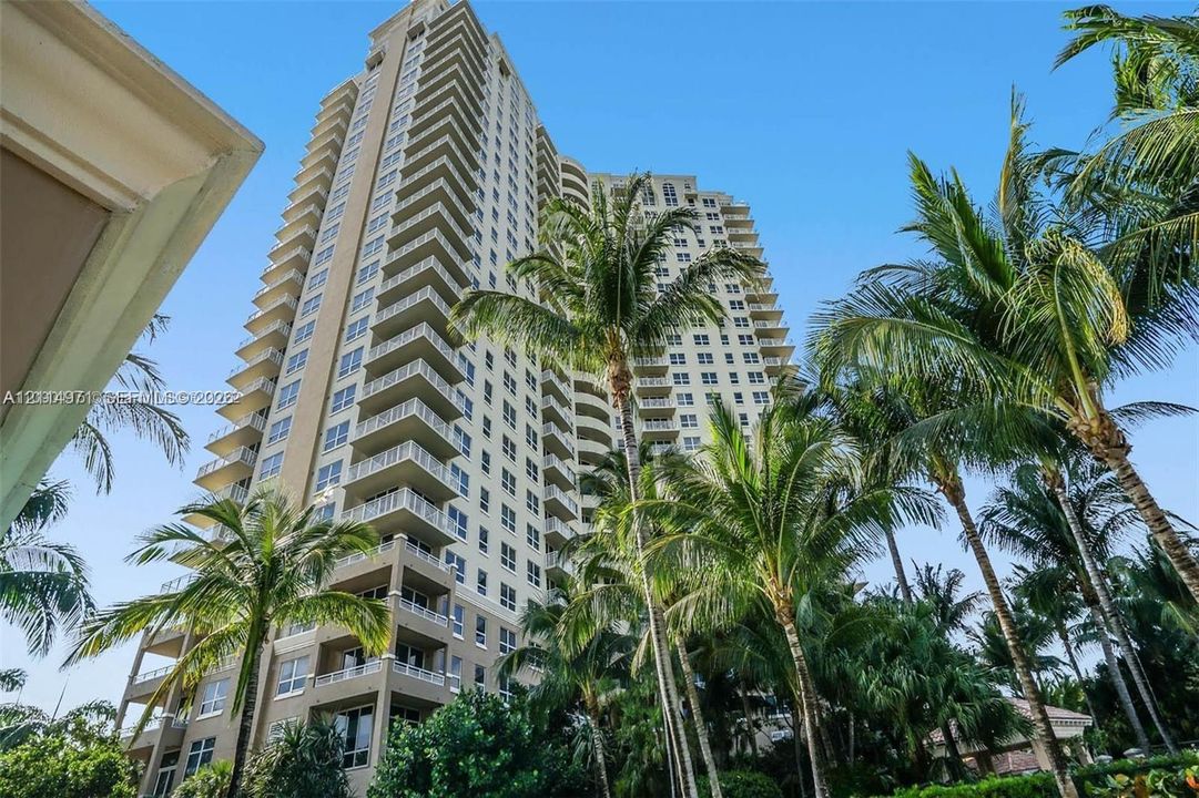 В аренду: $3,500 (2 спален, 2 ванн, 1245 Квадратных фут)