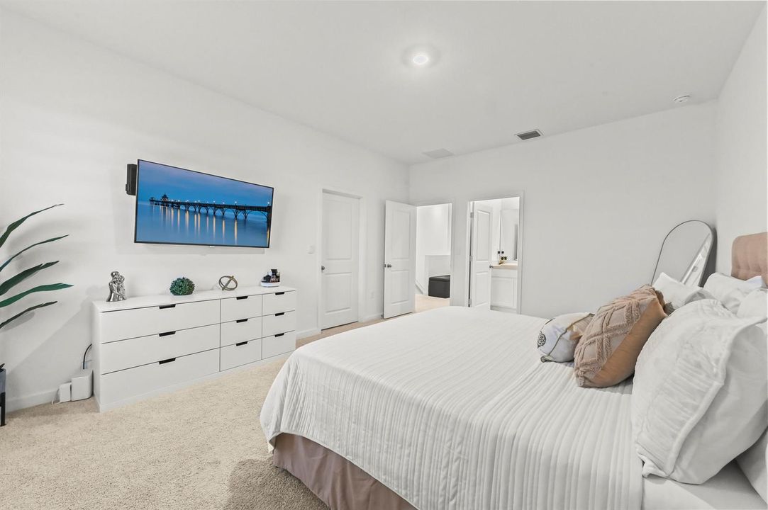 25 Bedroom 03