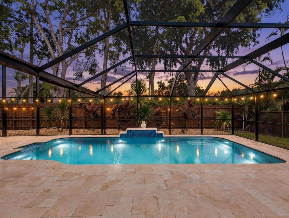 1 Screened Pool Night