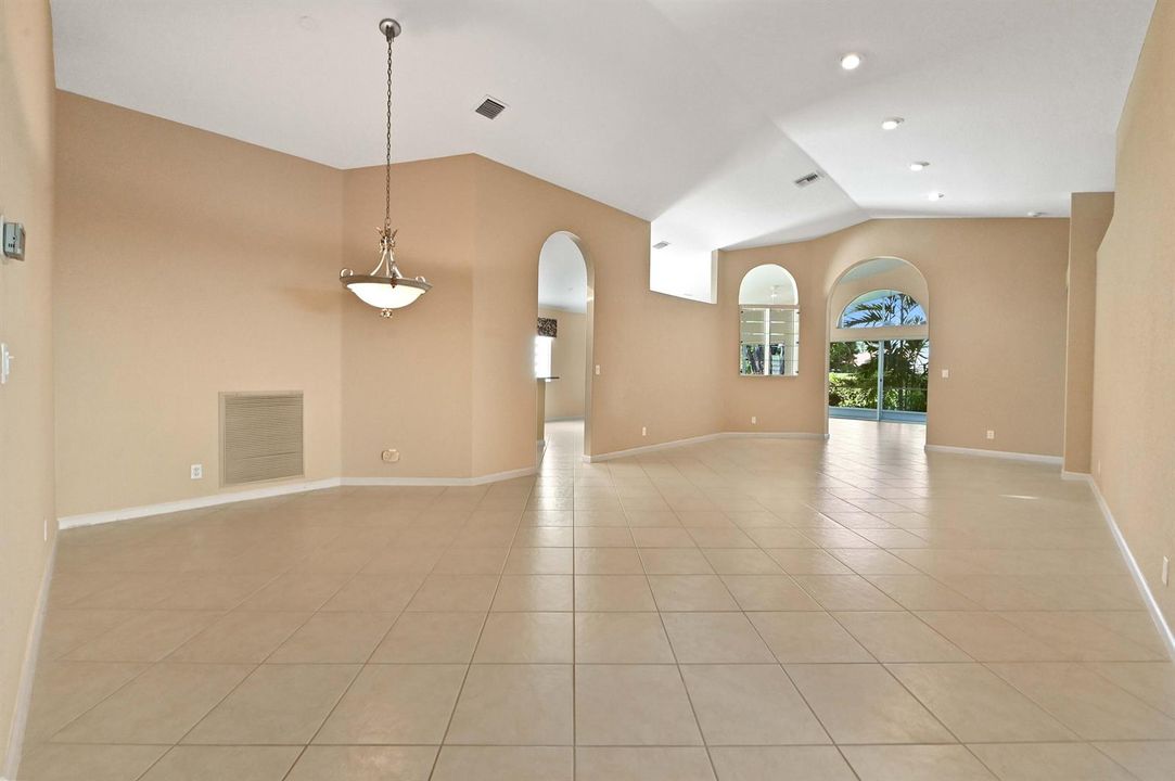05 Dining area 01