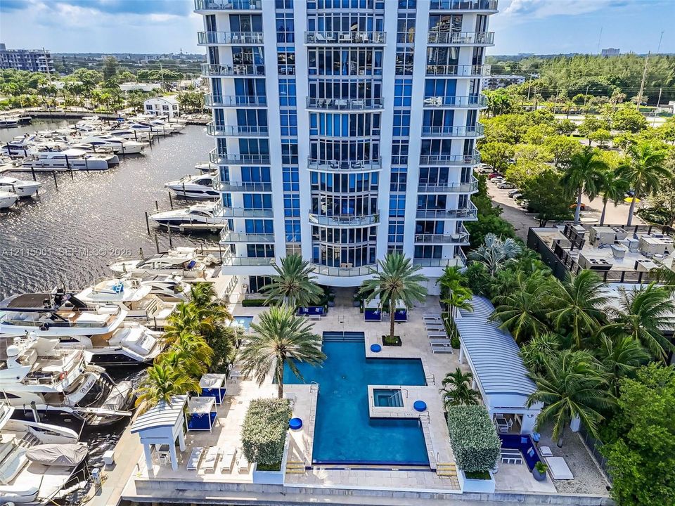 For Sale: $1,250,000 (2 beds, 2 baths, 1999 Square Feet)