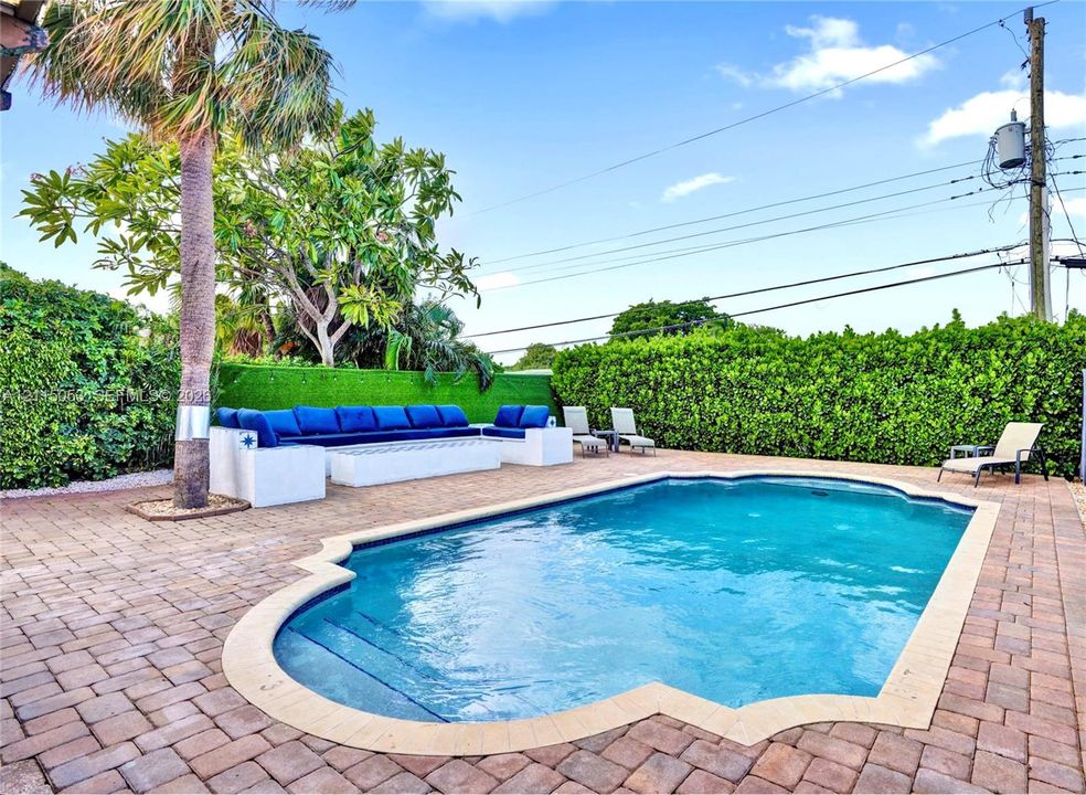 Heated pool