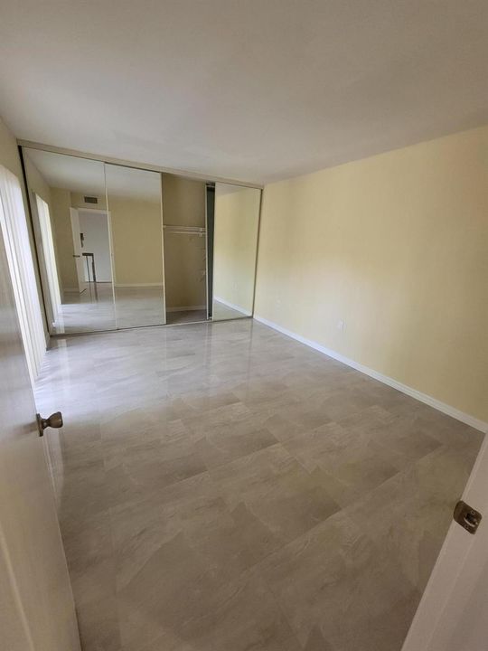 2nd Bedroom, balcony faces North