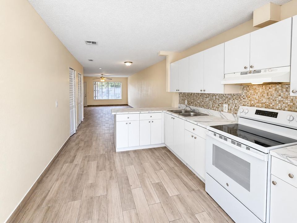 KITCHEN AND LIVING ROOM