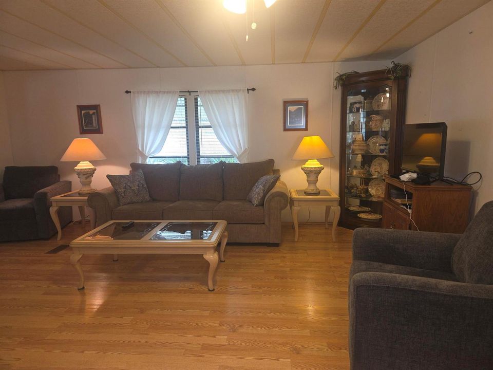 livingroom 3