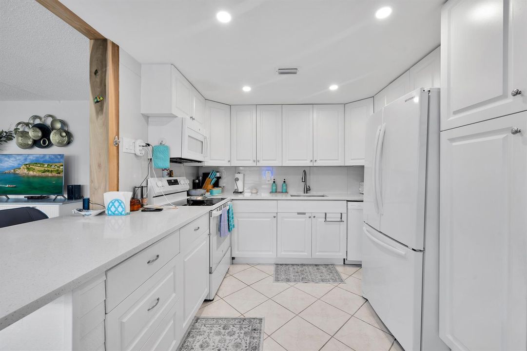 363 Wellington J West Palm Beach 00013