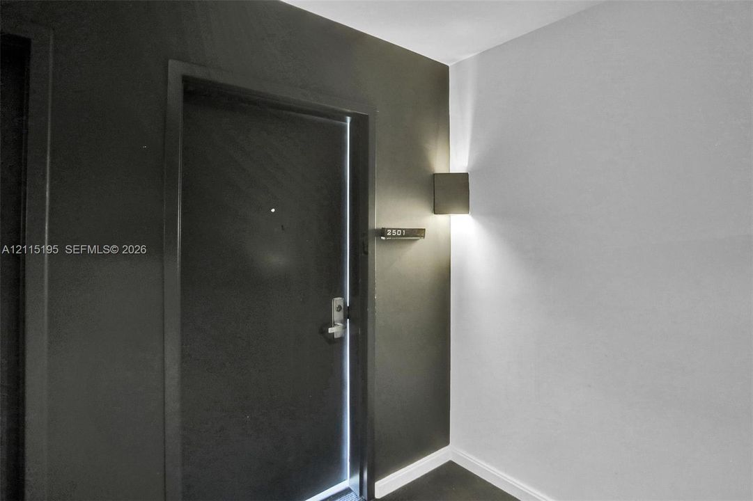 В аренду: $4,250 (2 спален, 2 ванн, 1145 Квадратных фут)