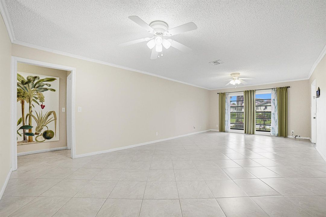 10-Livingroom-C
