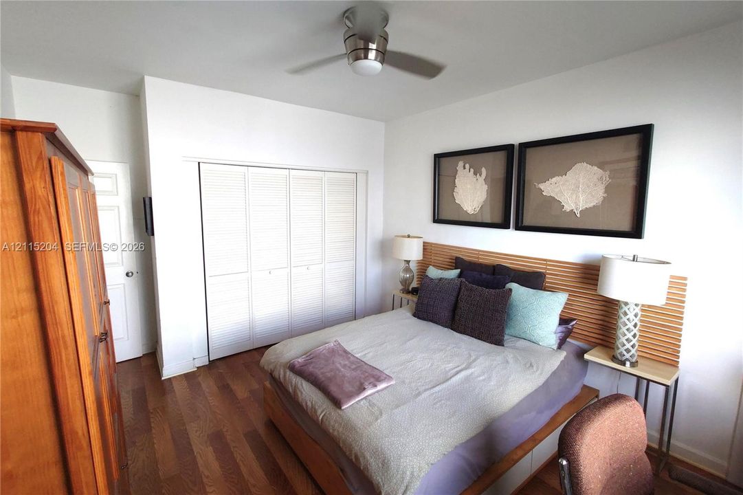 For Sale: $199,500 (1 beds, 1 baths, 590 Square Feet)